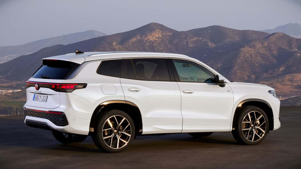 GALERIE FOTO | Volkswagen prezintă Tayron, un nou SUV de clasă medie - Imagine 23