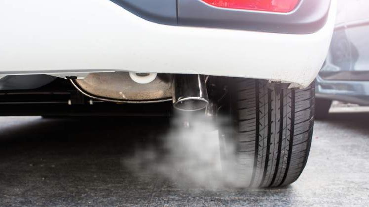 Premierul Marii Britanii vrea un program de casare a automobilelor diesel