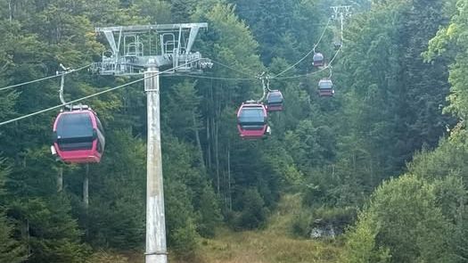 Turiștii rămân fără Gondola Sinaia. Ce problemă gravă a fost descoperită