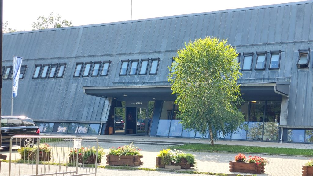 GALERIE FOTO | Cum arată cel mai spectaculos muzeu în aer liber al României - Imagine 106