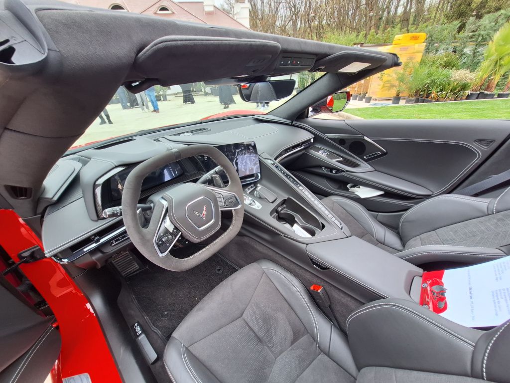 [FOTO] Legendarul Corvette ajunge în România. Cât costă monstrul american cu până la 670CP - Imagine 10