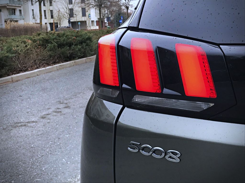 Peugeot 5008 - Imagine 12