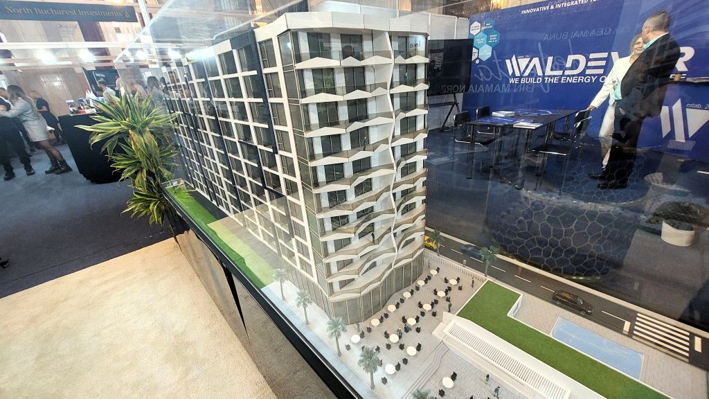 GALERIE FOTO | Ce găsești în acest weekend la Salonul Imobiliar București - Imagine 80