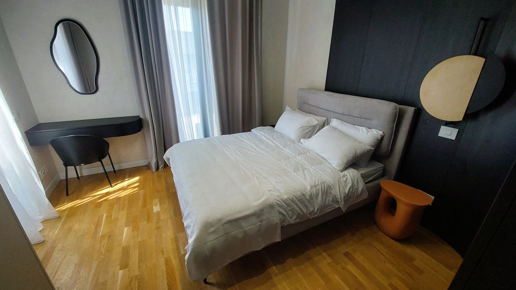 GALERIE FOTO | Cum arată un penthouse de 325.000 de euro dintr-un complex exclusivist din nordul Ca - Imagine 36