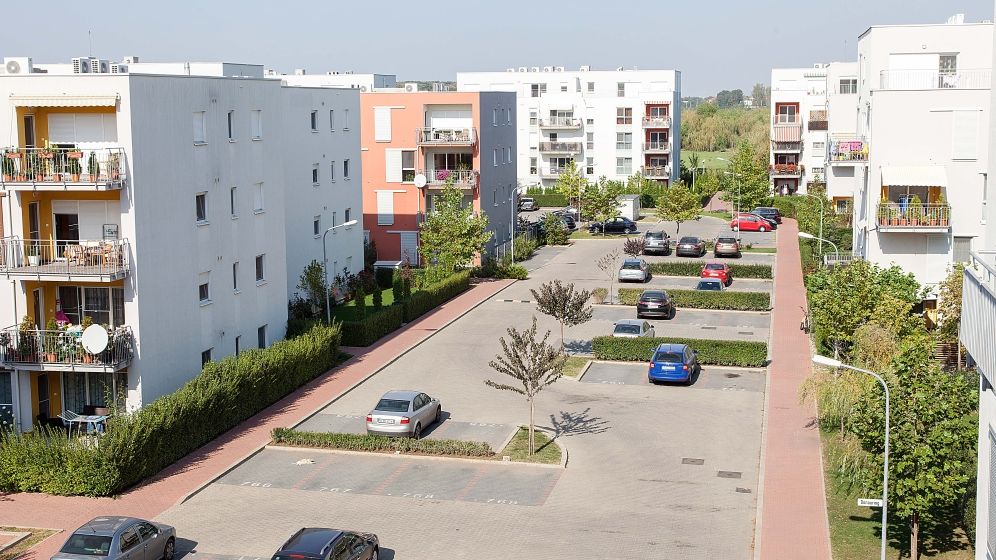 Residenz, dezvoltat de catre Tiriac Imobiliare si grupul german LBBW Immobilien, tinteste familii tinere, antreprenori, medici sau corporatisti drept locatari. Cum arata proiectul imobiliar