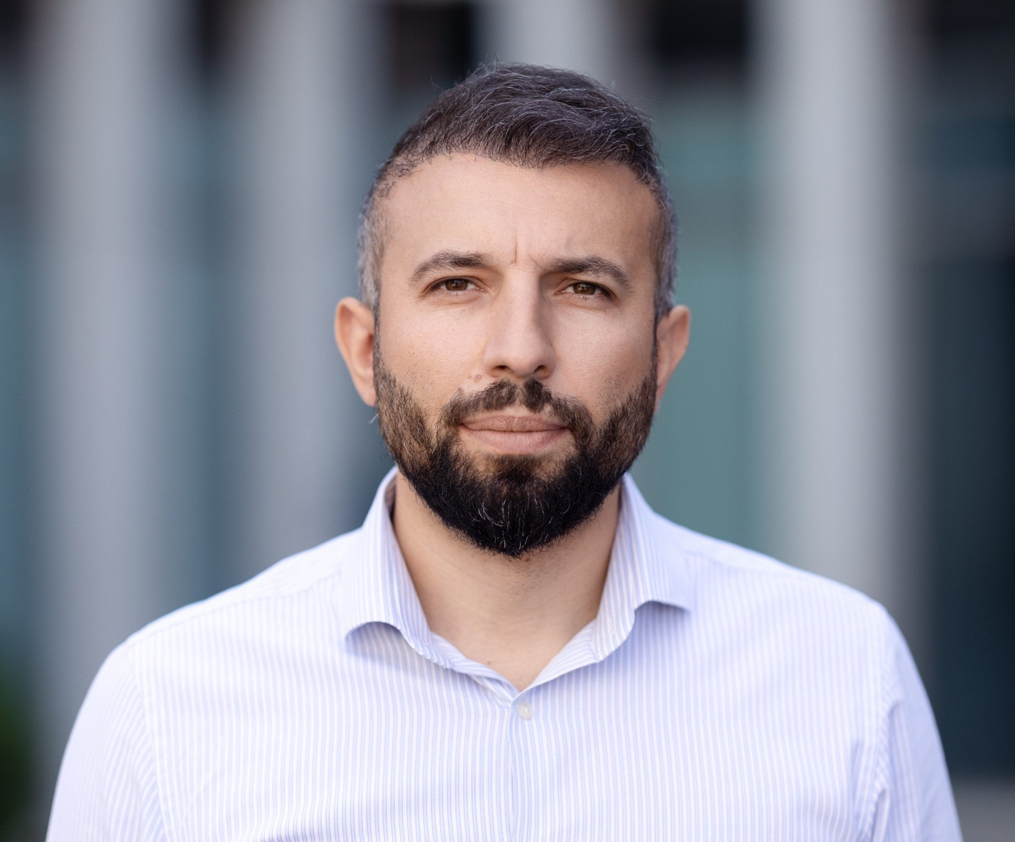 Black Friday 2026: Ponderea comenzilor internaționale în GMV-ul sellerilor români de pe Base a crescut de peste trei ori într-un an. Cum se pregătesc retailerii pentru vârfurile de vânzări