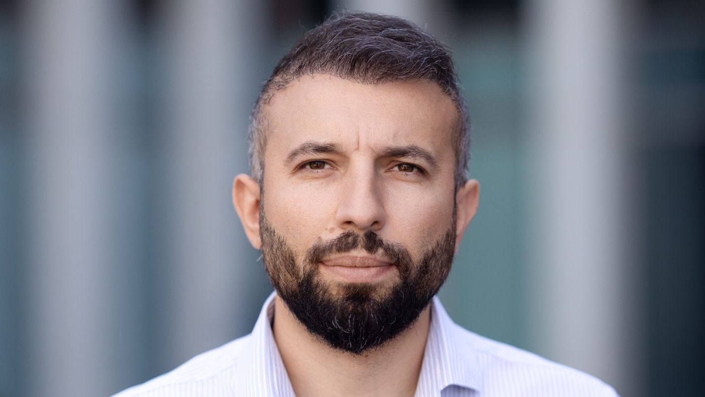 Black Friday 2026: Ponderea comenzilor internaționale în GMV-ul sellerilor români de pe Base a crescut de peste trei ori într-un an. Cum se pregătesc retailerii pentru vârfurile de vânzări