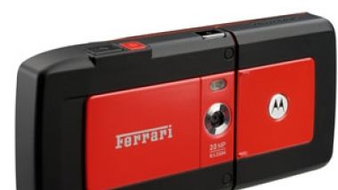 Test drive: Motorola Z8 Ferrari