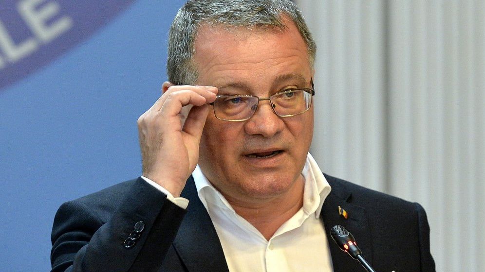 Oros: Comisiile de evaluare au constatat pagube produse de secetă pe o suprafaţă totală de 1,3 milioane de hectare