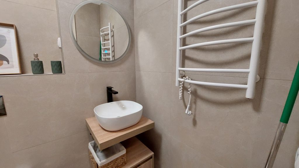 Cum arată un apartament nou de două camere într-un proiect din nordul Capitalei - Imagine 47