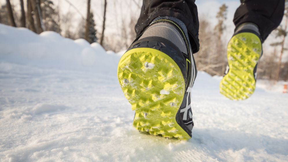 Iarna își intră în drepturi în România: ANM a emis un Cod galben de ninsori şi viscol