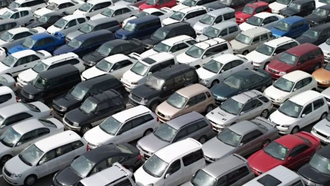 Lictațiile ANAF din mai: Un Jaguar XF costă cât un set de jante noi