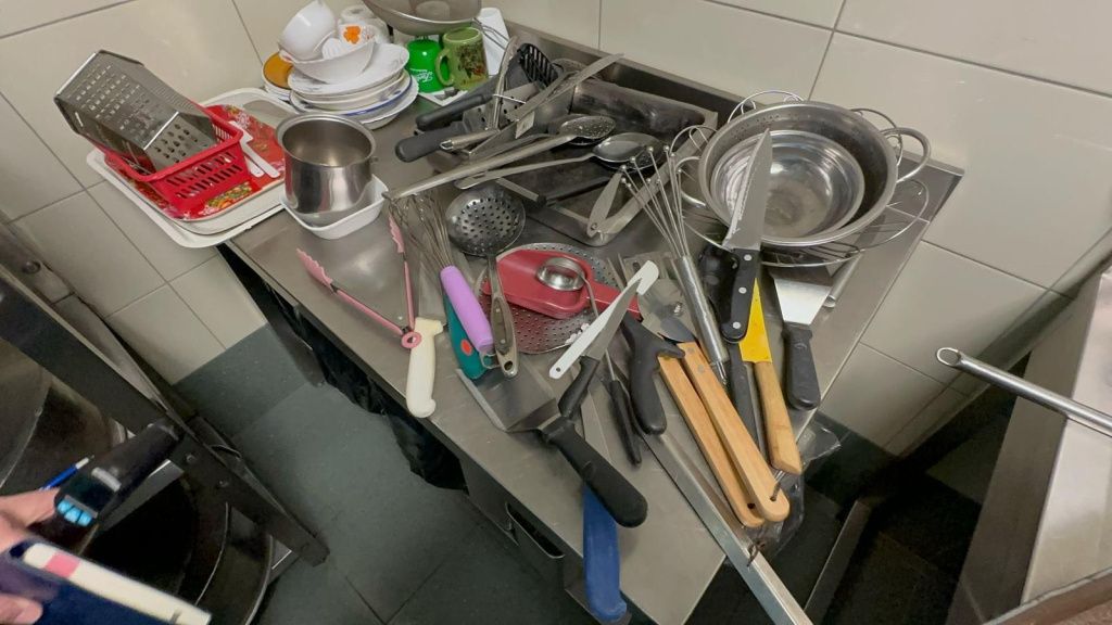 Piedone a luat la rând spitalele din București. Ce nereguli au fost găsite și ce amenzi s-au dat - Imagine 1