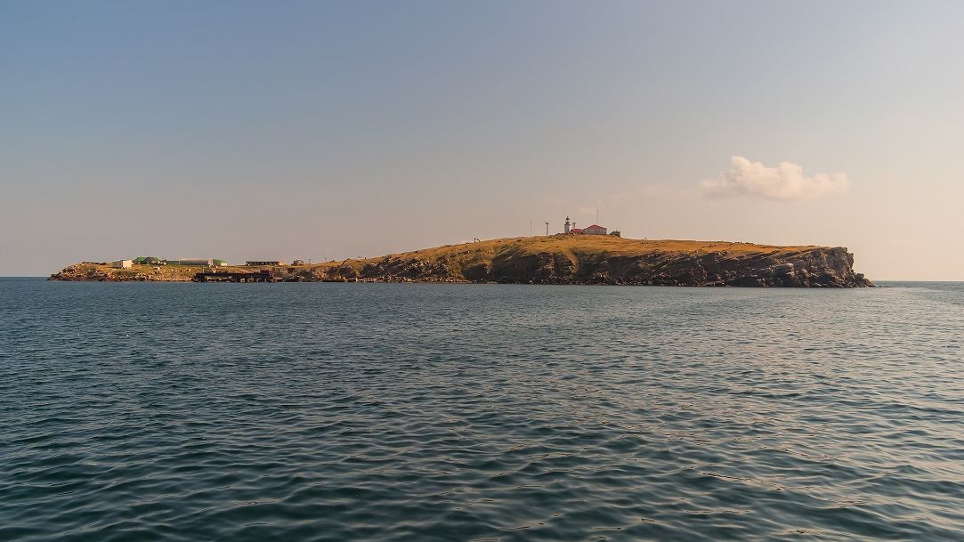 Ucrainenii de pe Insula Șerpilor ar putea fi în viață: presa rusă spune că au fost luați prizonieri