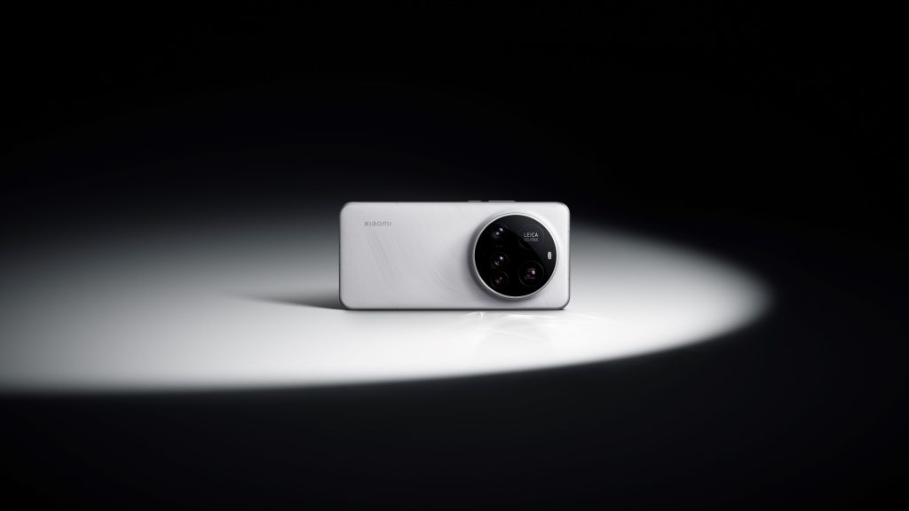 Xiaomi Seria 15: cum arată și ce prețuri au noile smartphone-uri lansate, care se bat cu ultimele - Imagine 3