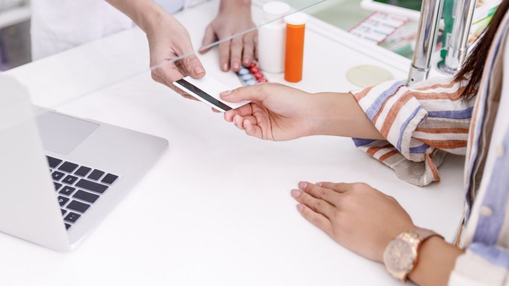 CNAS reaminteste ca valabilitatea cardurilor de sanatate s-a prelungit la 7 ani