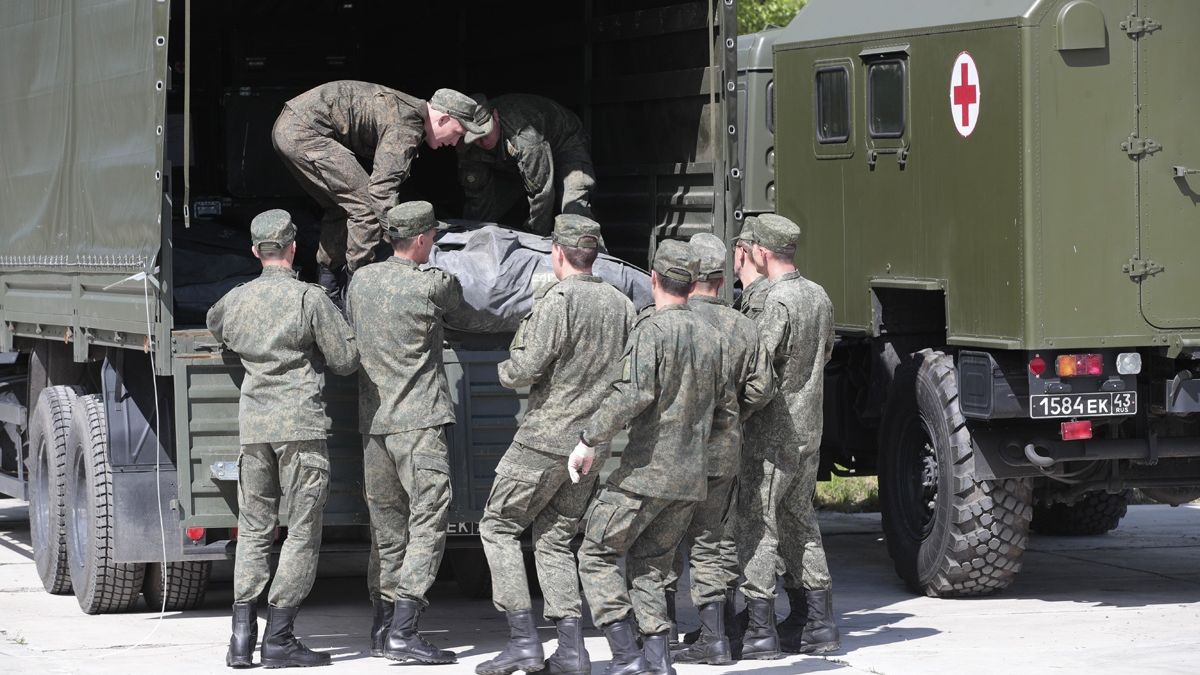 Armata rusă a mobilizat un pensionar de 63 de ani cu diabet și infarct cerebral. ”Ești bun de front”