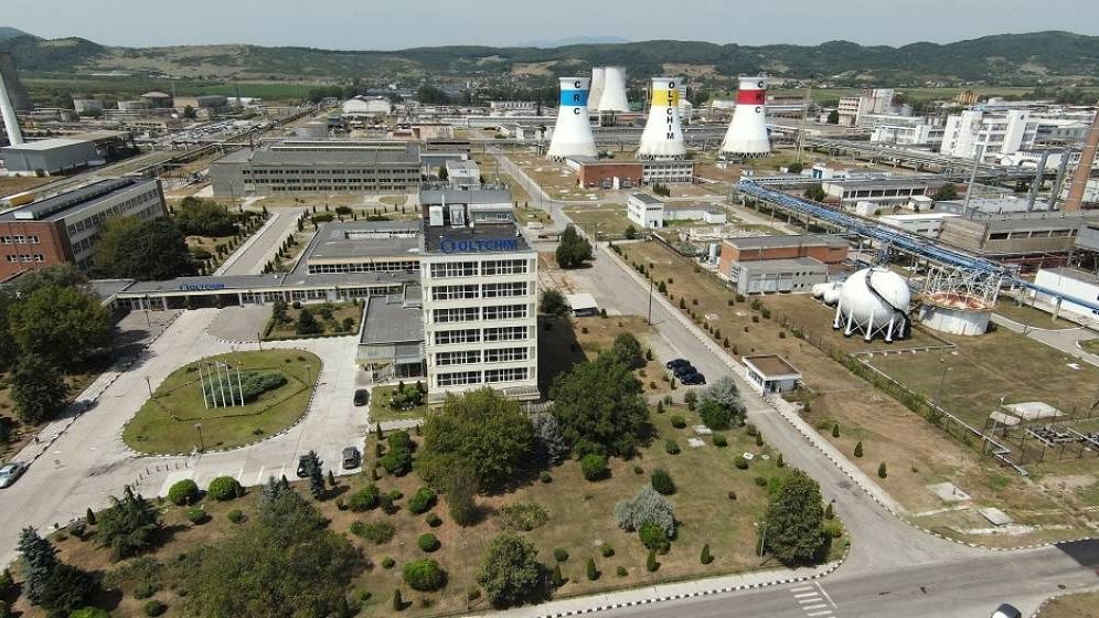 Chimcomplex concediază sute de angajați: anul trecut, compania a crescut lefurile și cu 40%