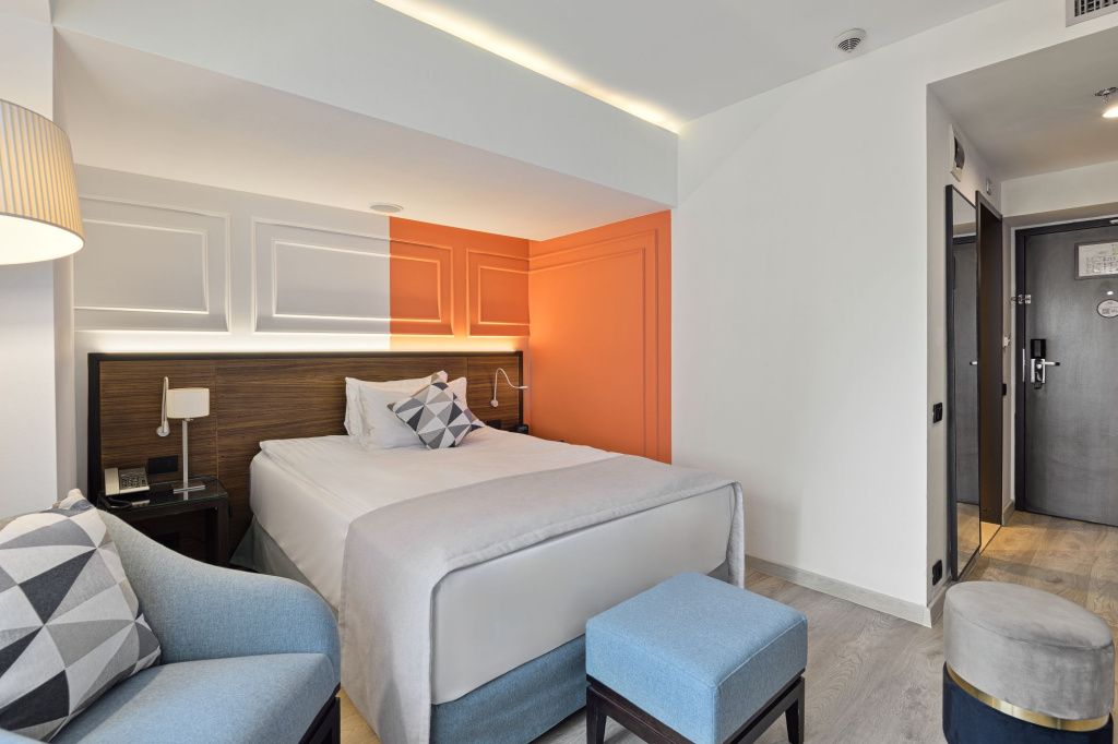 FOTO | Un nou lanț de hoteluri intră pe piața din România. A deschis primul hotel în centrul Bu - Imagine 30