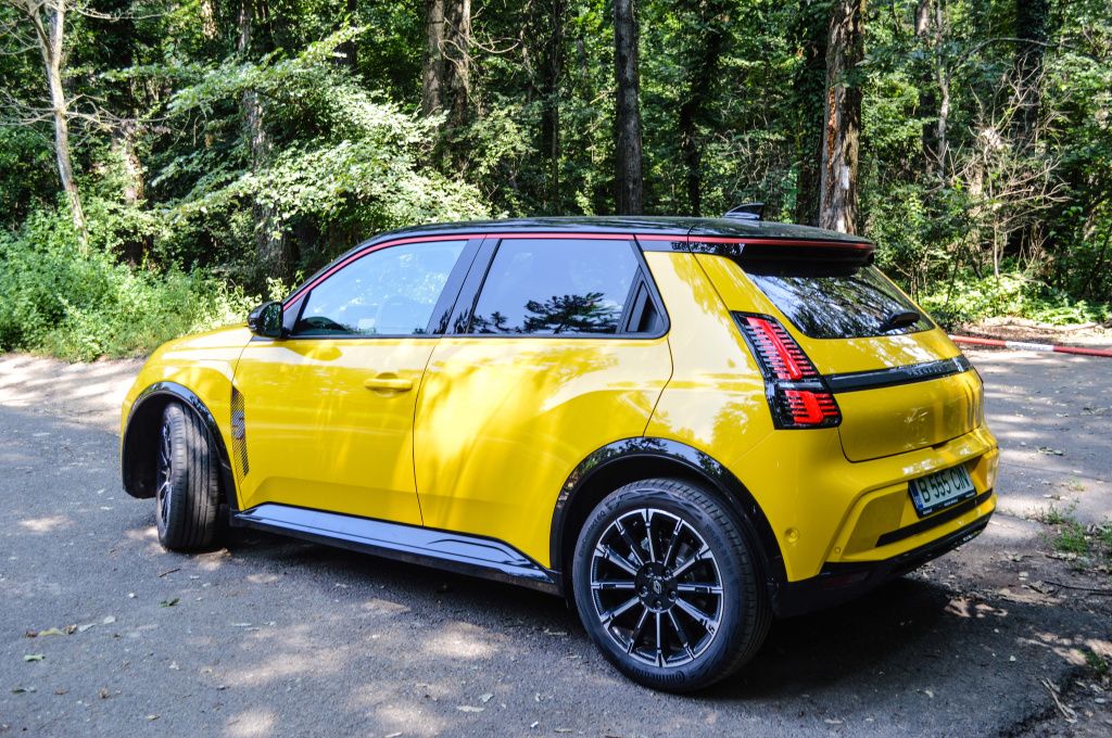 [FOTO] Test Drive Renault 5 E-Tech, o electrică de oraș după care întorci capul de fiecare dată - Imagine 21