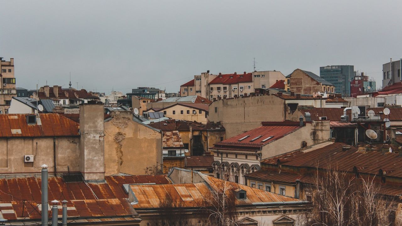 8 din 10 clădiri din România au nevoie de reabilitare termică. Sediile instituțiilor publice sunt printre cele mai energofage