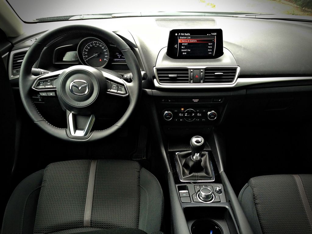Mazda3 sedan facelift - Imagine 18