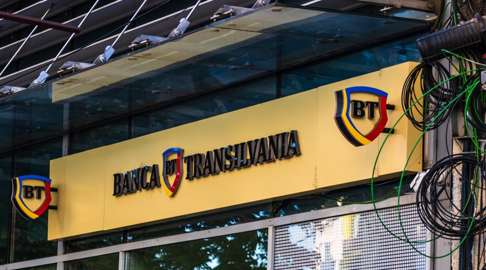 Românii pot investi automat, în fiecare lună, în ETF-ul de la Banca Transilvania și în acțiuni de la BVB