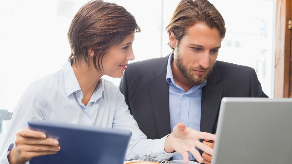 Venituri imprevizibile? Cum îți organizezi bugetul eficient ca liber-profesionist