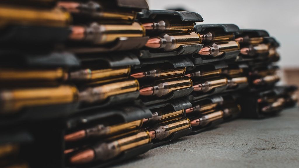 Bulgaria recunoaște că a trimis în secret arme și muniție Ucrainei