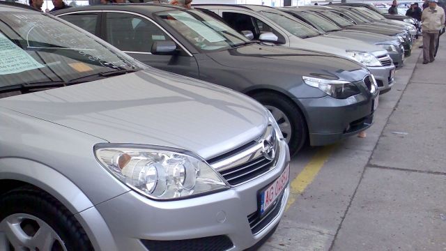 Autovit.ro a prelungit valabilitatea anunțurilor pentru a menține volumul. Numărul de anunțuri noi a scăzut cu peste 50%