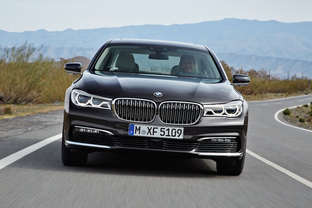 BMW Seria 7 - Imagine 2