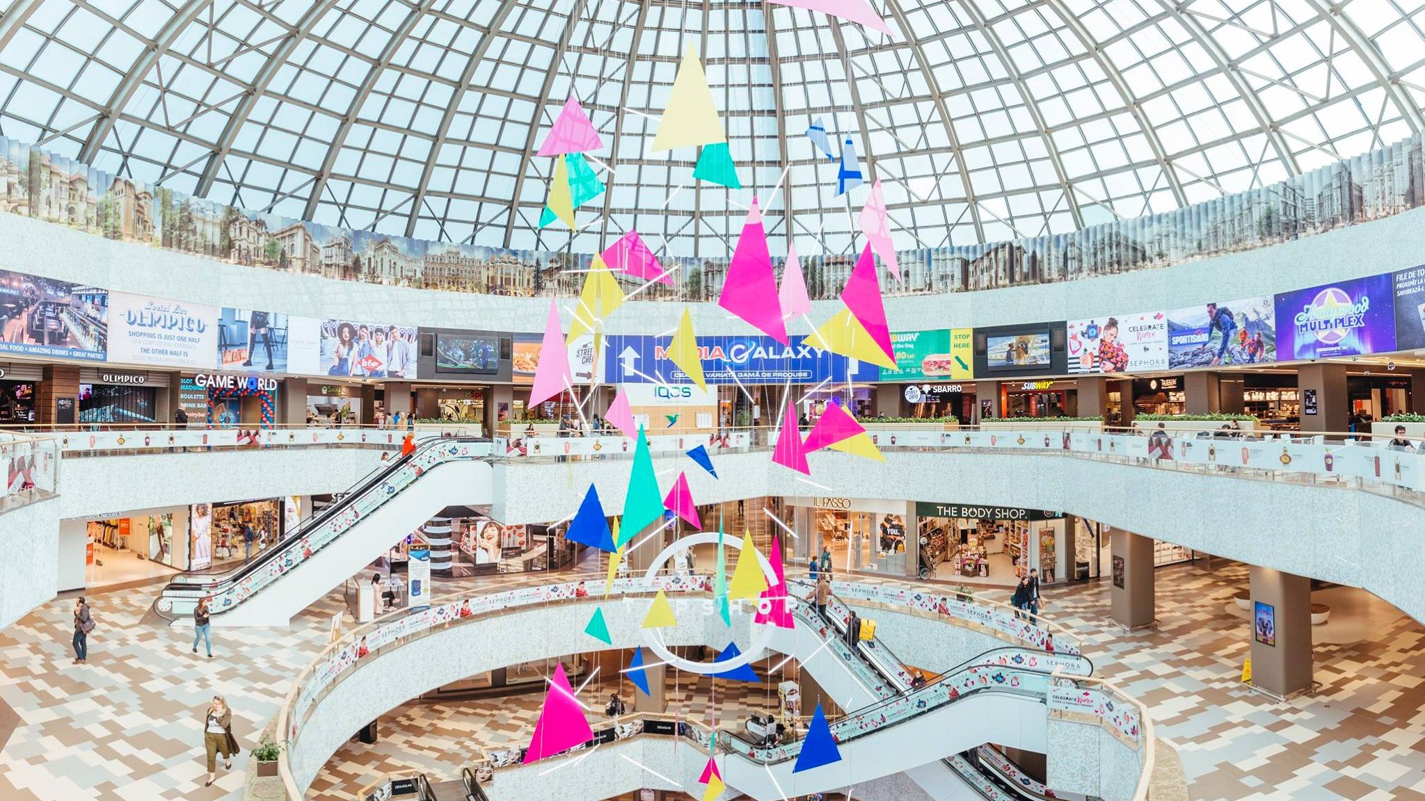 București Mall - Vitan și Plaza România și-au redus programul de funcționare pentru limitarea răspândirii virusului COVID-19