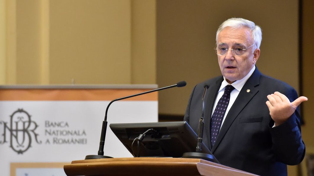 Isarescu, explicand diferenta de viziune dintre BNR si Guvern: Daca gresim noi, mai putem sa dam ceva! Daca nu, cineva va trebui sa ia!