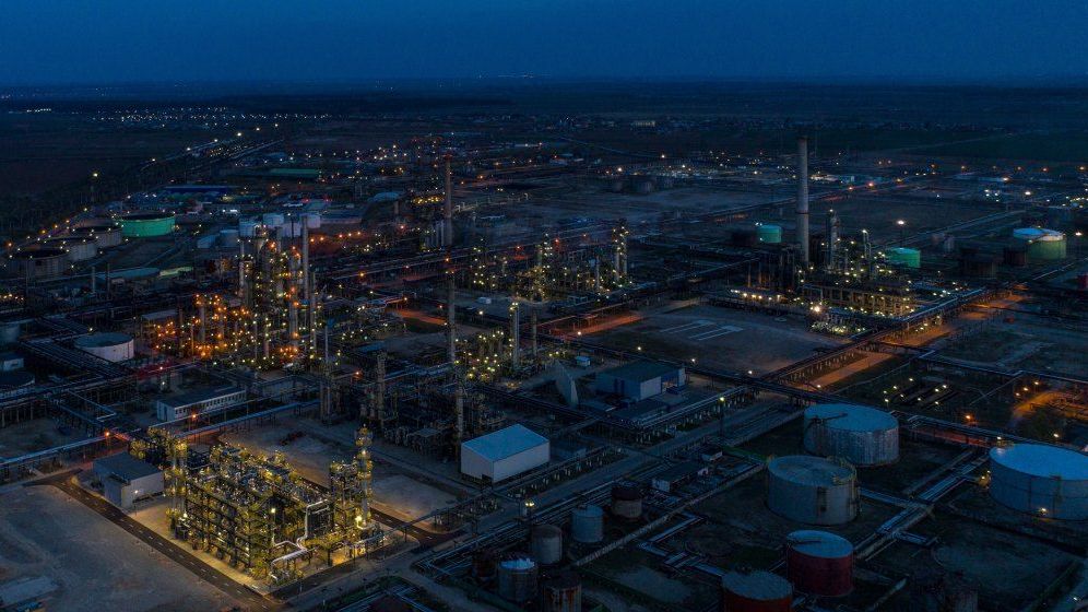 Incident la rafinăria Petrobrazi. A fost trimis un elicopter SMURD