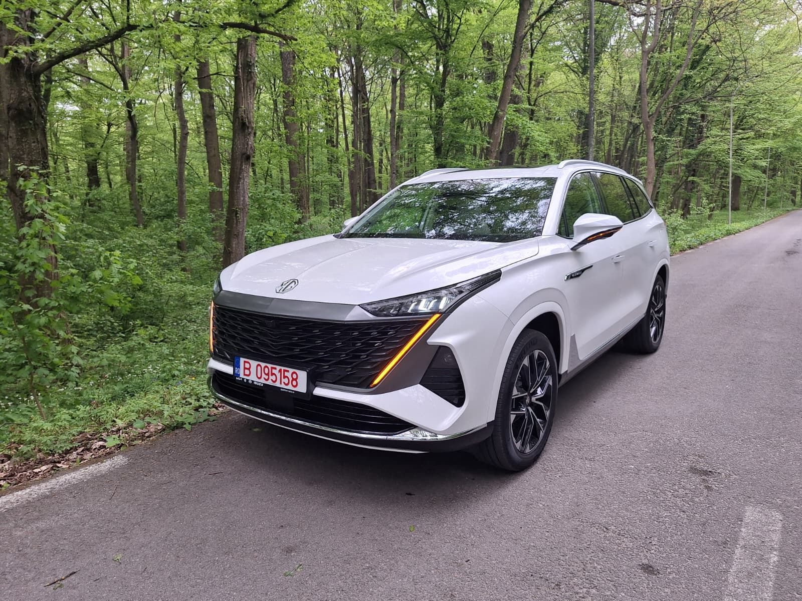 FOTO | Prim contact cu MGS9 PHEV. Ce înseamnă luxul în accepțiunea chinezilor - Poza 3