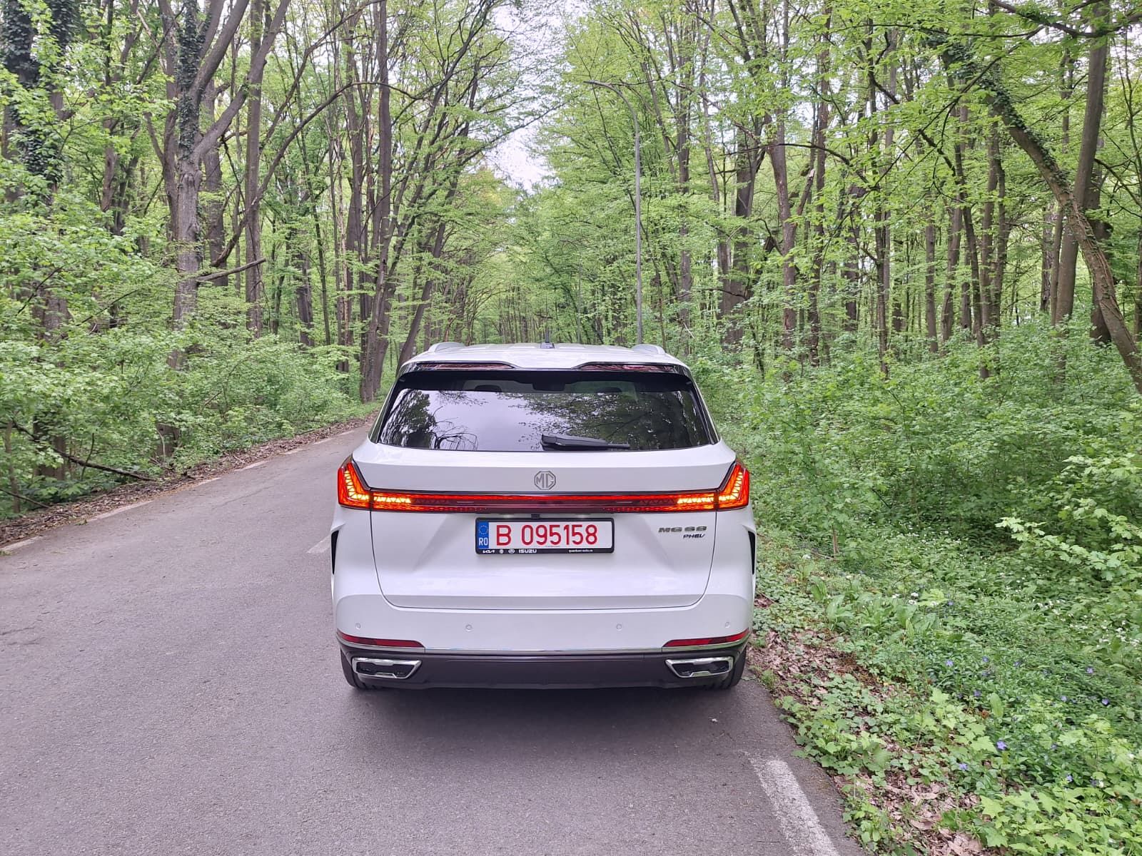 FOTO | Prim contact cu MGS9 PHEV. Ce înseamnă luxul în accepțiunea chinezilor - Poza 15