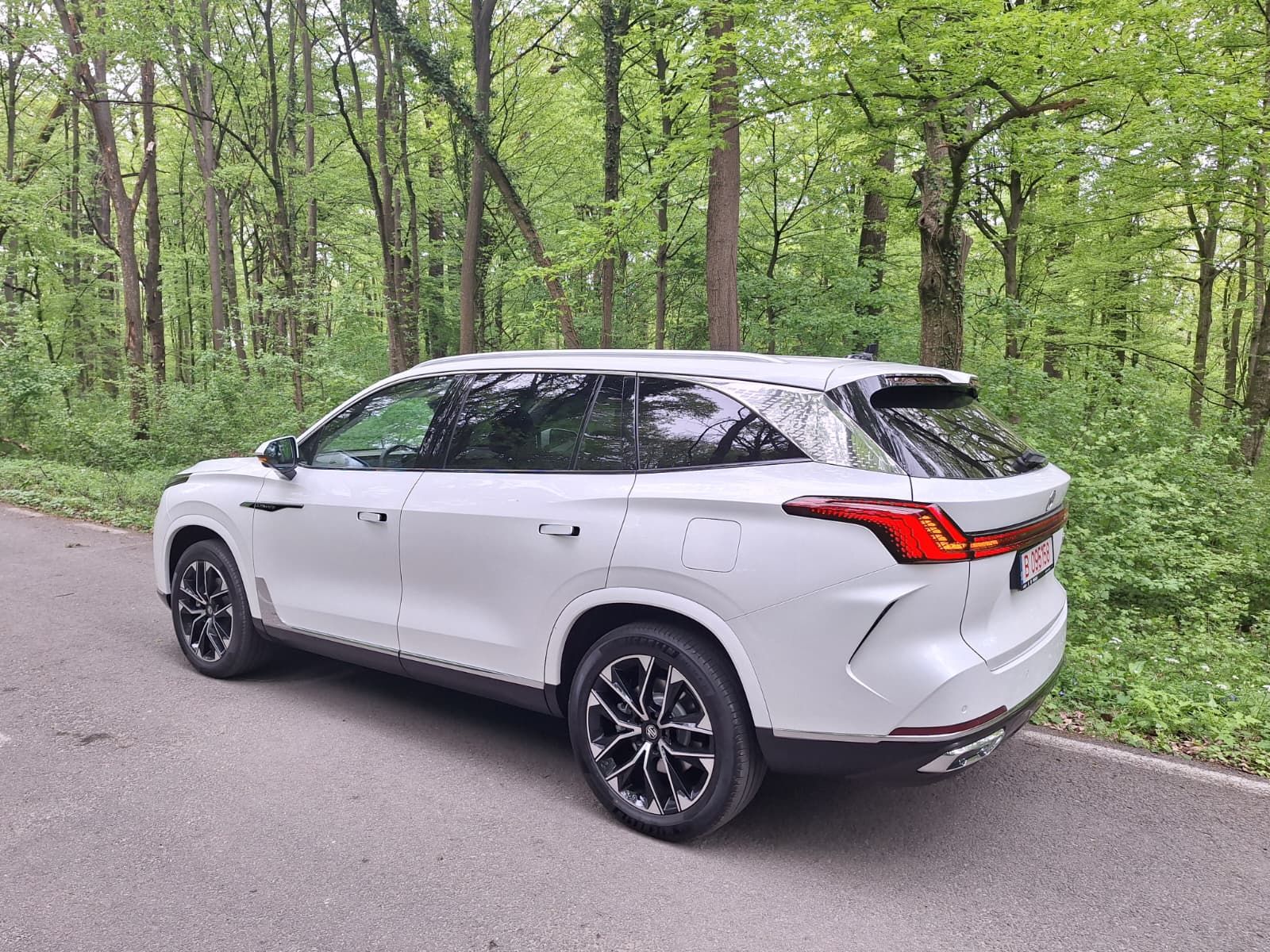 FOTO | Prim contact cu MGS9 PHEV. Ce înseamnă luxul în accepțiunea chinezilor - Poza 12