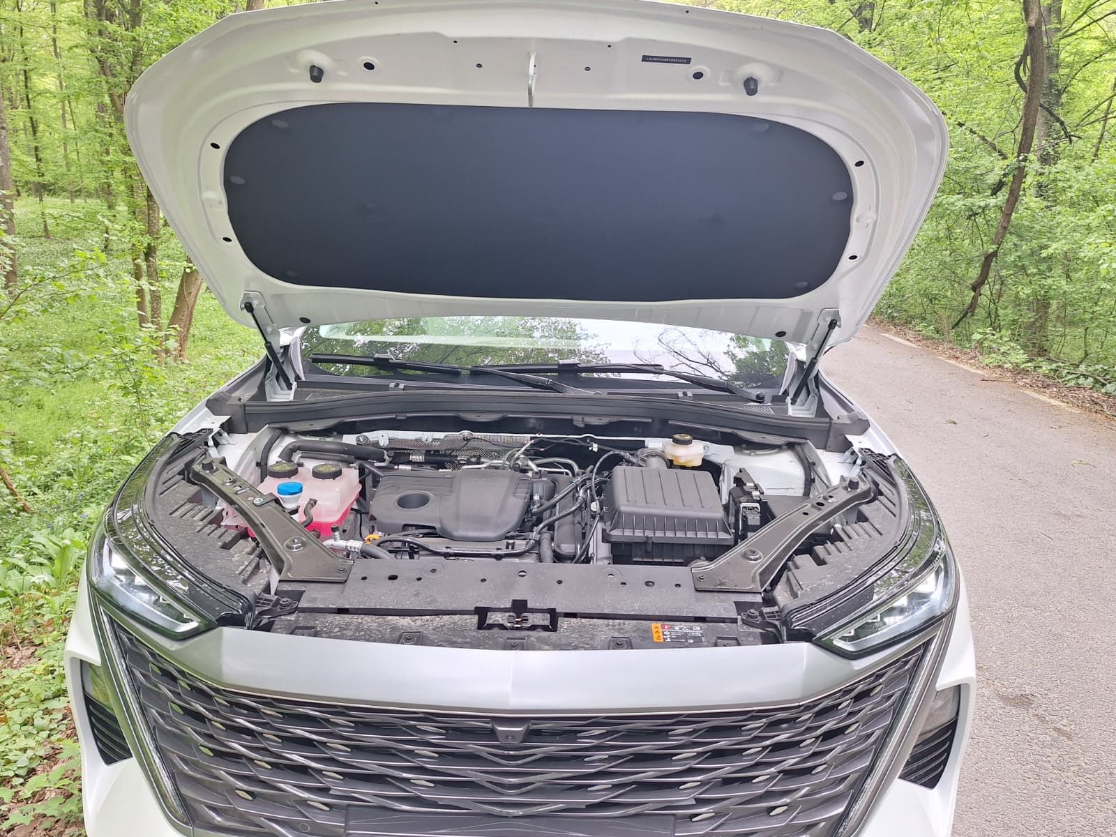 FOTO | Prim contact cu MGS9 PHEV. Ce înseamnă luxul în accepțiunea chinezilor - Poza 34