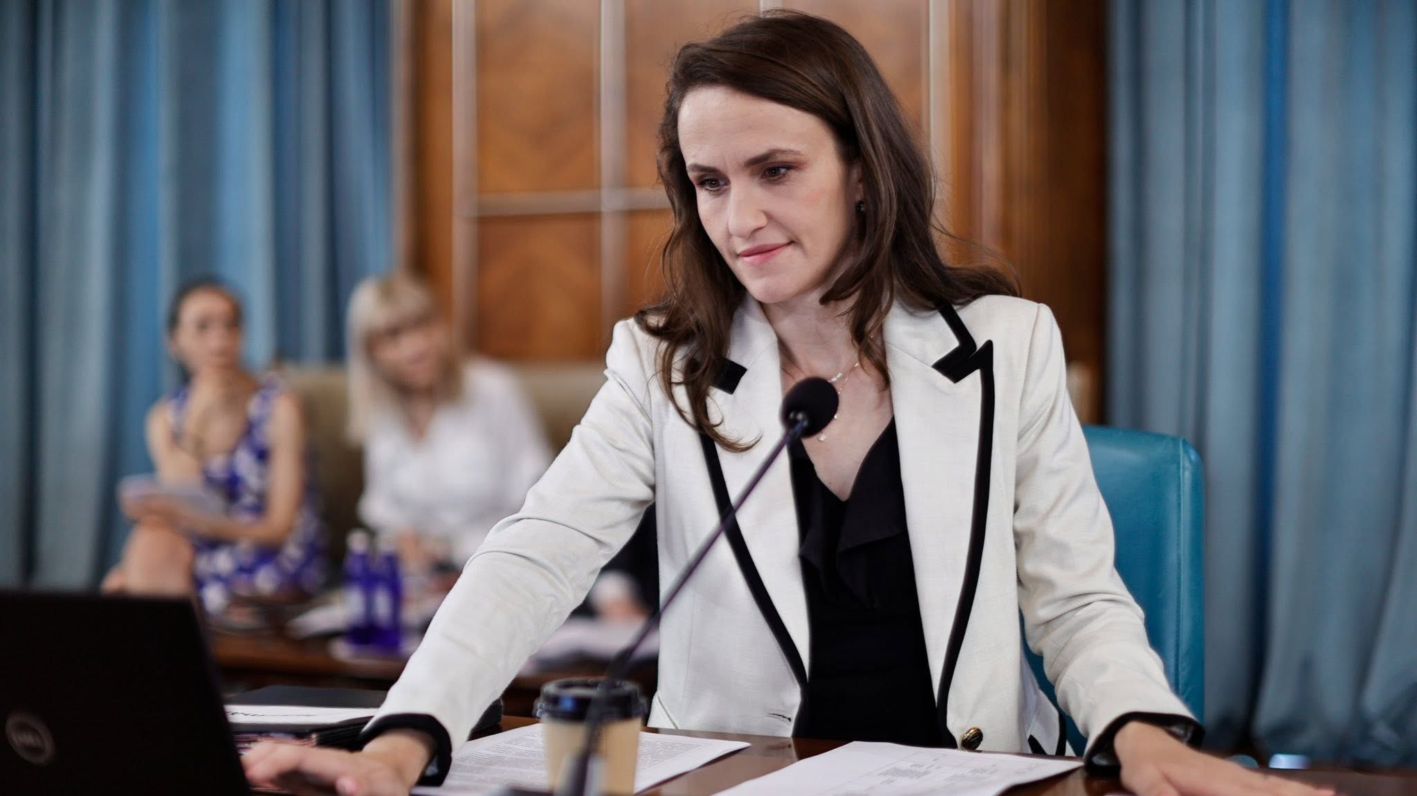 Oana Țoiu: România nu trebuie să aleagă între SUA și UE. Miza este ca această alegere să nu fie necesară