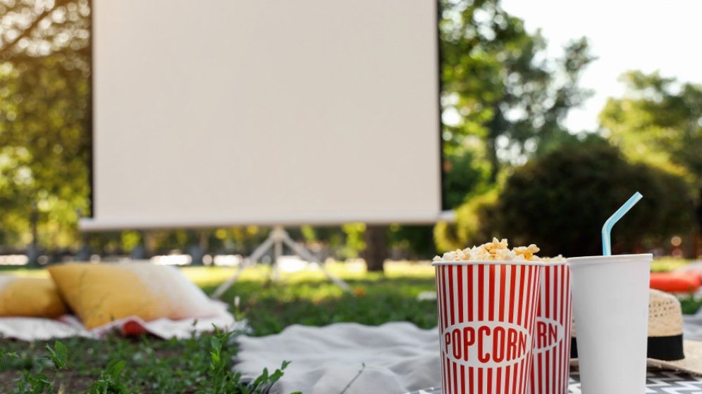 Indonezia redeschide cinematografele şi susţine că divertismentul creşte imunitatea