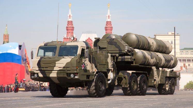Turcia convine sa achizitioneze patru baterii S-400 de la Rusia cu 2,5 mld. dolari