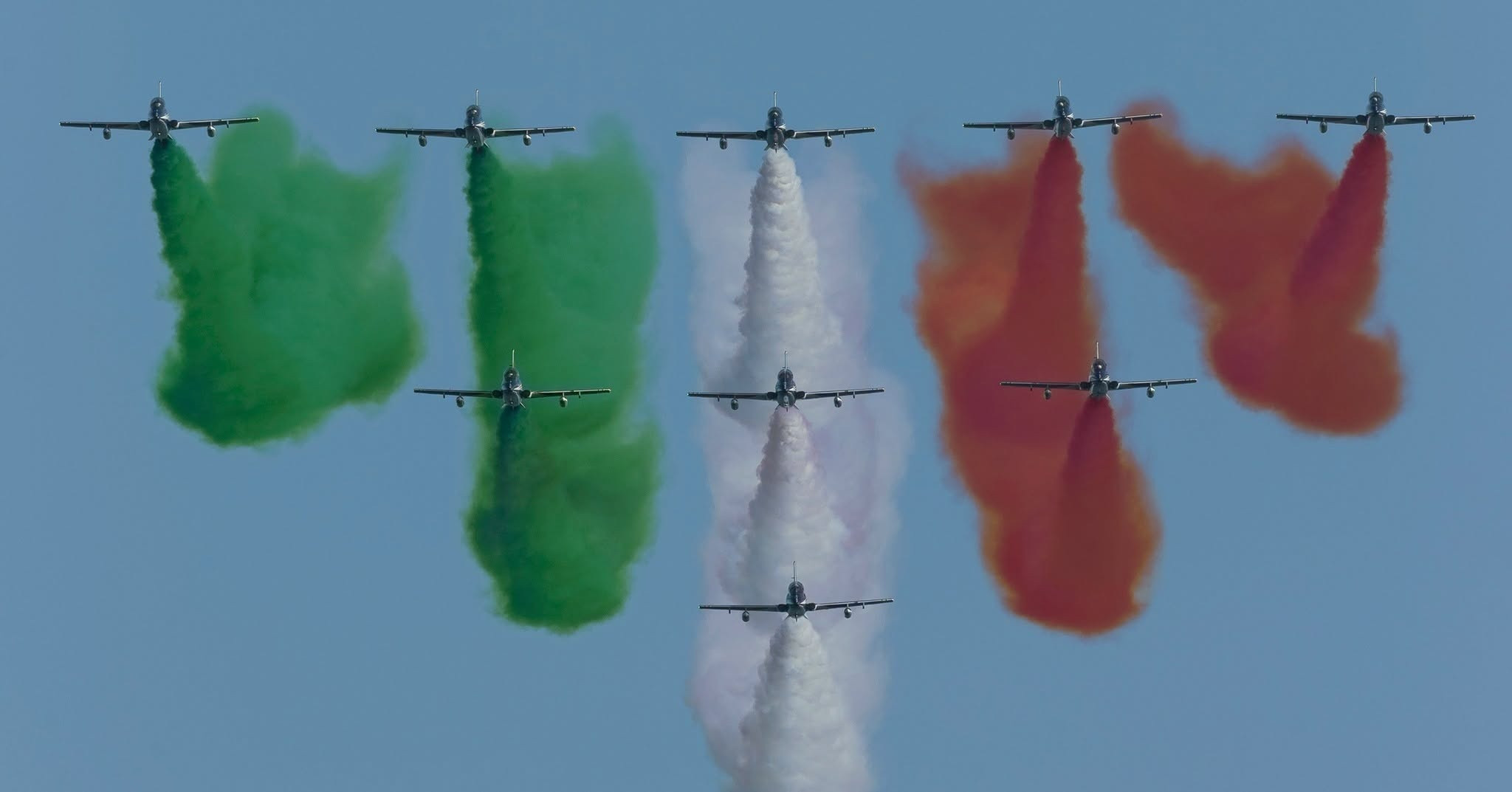 BIAS 2026: Show-uri aviatice la București. Unde are loc evenimentul și ce avioane vor putea fi văzute pe cerul Capitalei