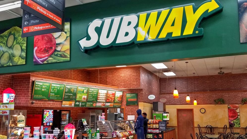 Subway, la un pas să vândă afacerea. Roark Capital, care deține Arby’s, ar putea plăti 9,6 miliarde $
