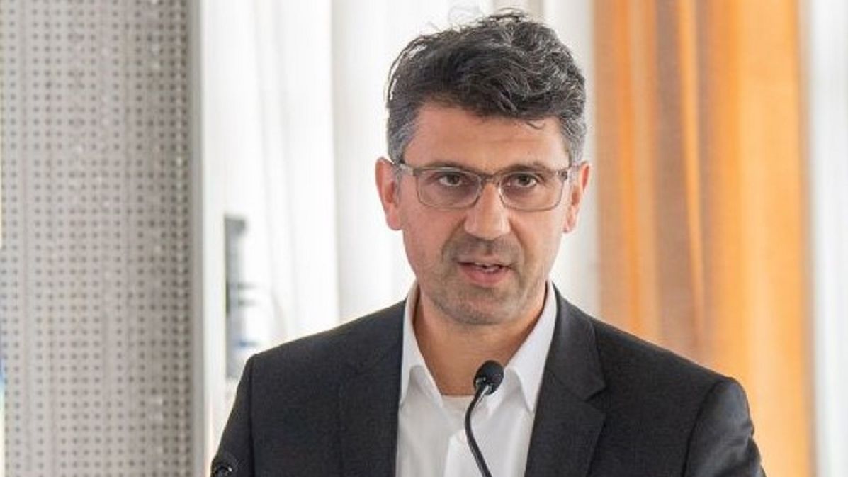 De la business, la politici publice: Cum vrea Clarfon să schimbe modul în care România are grijă de auzul seniorilor