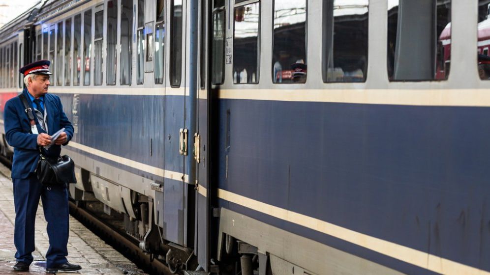 FOTO| Întârzieri de sute de minute în circulația trenurilor: cum arată tabelul de sosiri/plecări din Gara de Nord