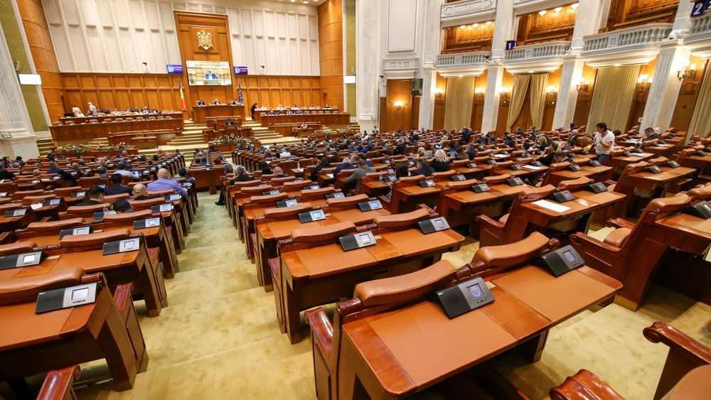 AUR, gata să depună patru moțiuni de cenzură pe proiecte din Pachetul 2 de măsuri fiscale