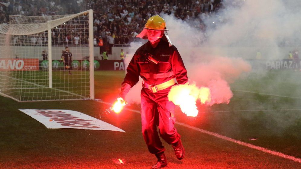 Jandarmeria vrea sa cumpere grenade fumigene si grenade cu efecte speciale, acuztice si luminoase