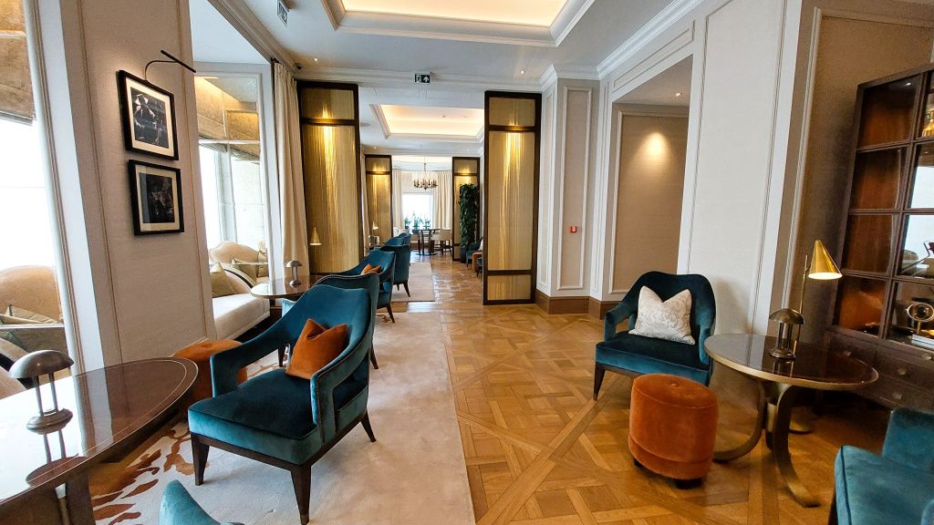 În București ca la Monaco. Cum arată cel mai nou hotel de lux din Capitală, care aduce în premi - Imagine 18