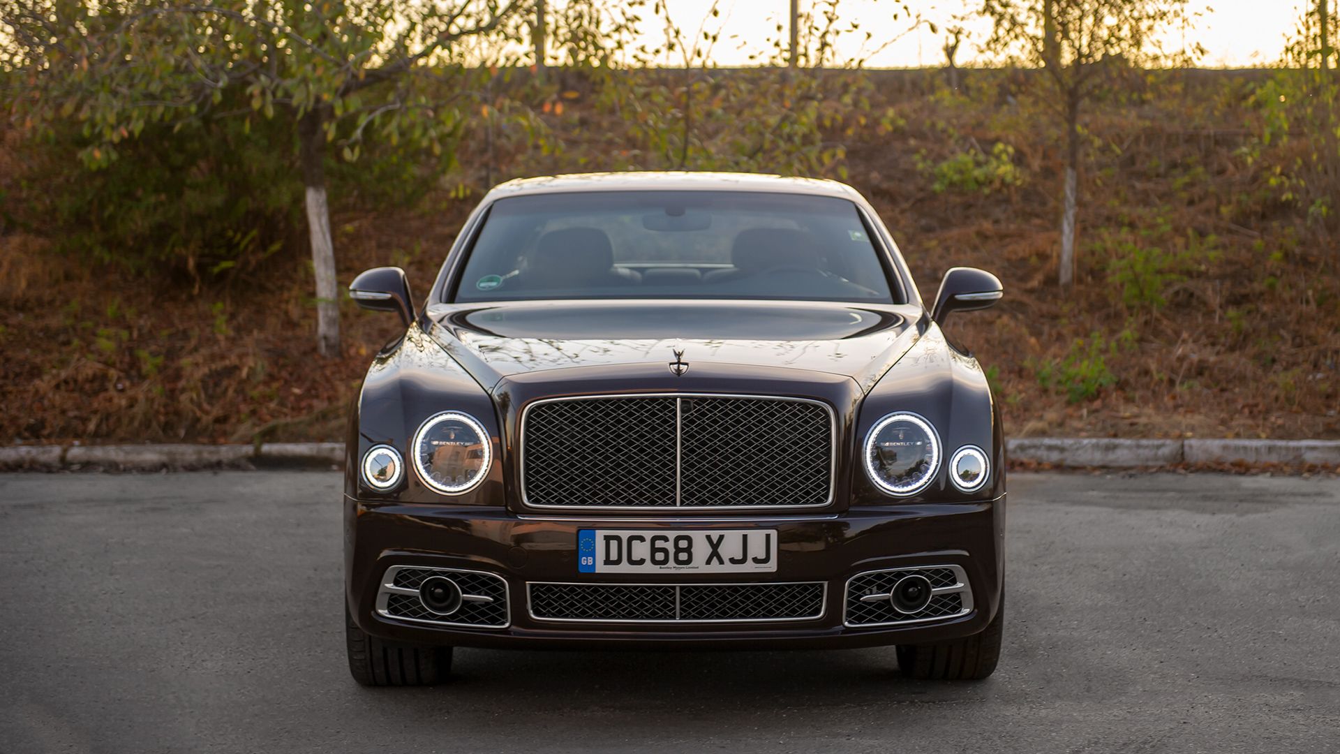 Bentley Mulsanne Speed - Test Drive cu un sedan de peste 300.000 euro