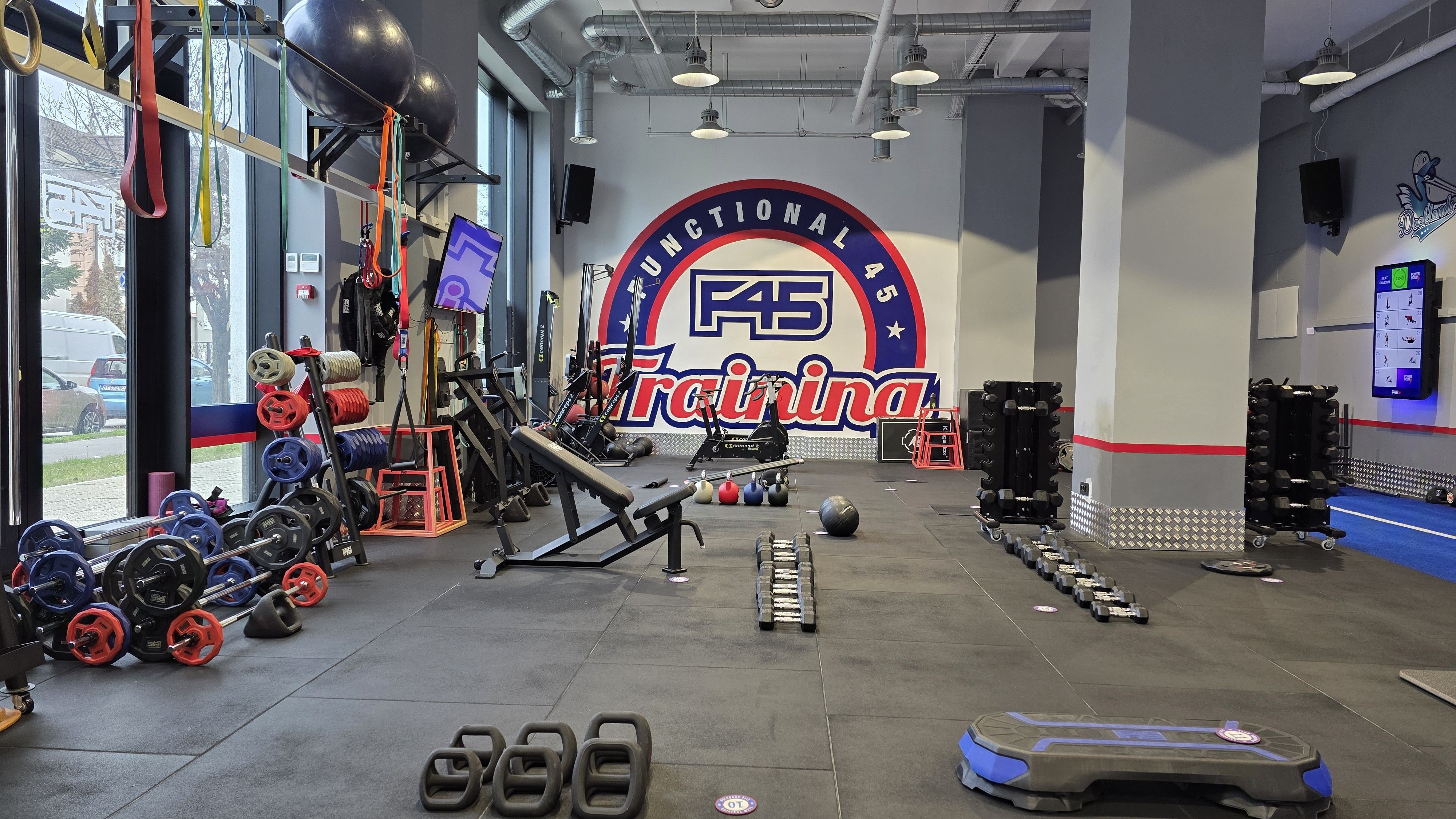 Idei de afaceri: Ioana Burcea investește în afacerea în care sunt implicați Mark Wahlberg și Beckham